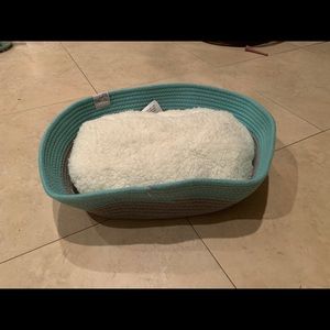 NWT Pet Bed